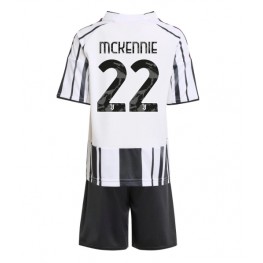 Juventus Weston McKennie #22 Thuis tenue Kids 2025-26 Korte Mouw (+ Korte broeken)